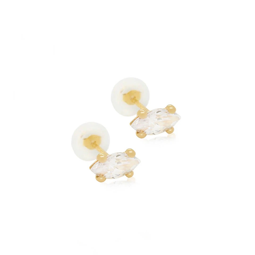 Áurea Oval Stud Earrings 14k